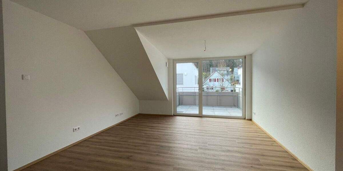 Etagenwohnung Ravensburg Innenstadt - 4 Zimmer, 97 m&sup2;, 1.670&euro; | Angebot:25690398