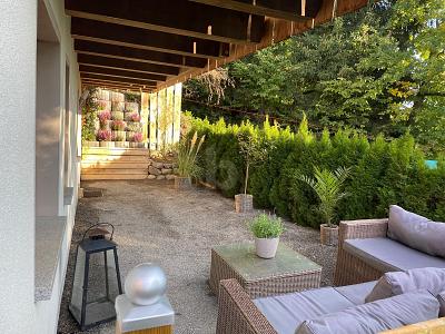 RUHIG, HOCHWERTIG, FÜR KLEINE FAMILIEN - Einfamilienhaus Vogt | Angebot:25939621