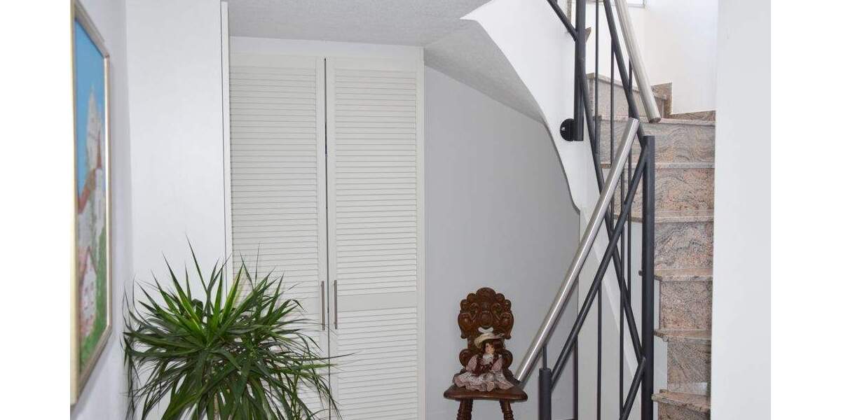 Mehrfamilienhaus, Wohnhaus Uhldingen-Mühlhofen Mühlhofen - 8 Zimmer, 270 m&sup2;, 1.285.000&euro; | Angebot:25671424