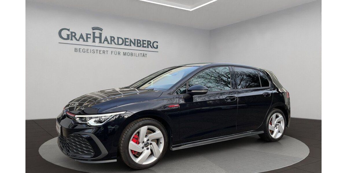 VW Golf 40.600 km 23.510 &euro; Überlingen 88662